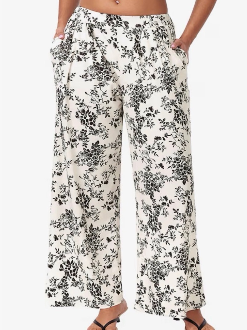 Cider Wide-Leg Floral Print Pants in Cream and Black
